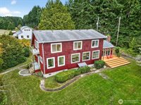 4403 Boston Harbor Road NE, Olympia, WA 98506