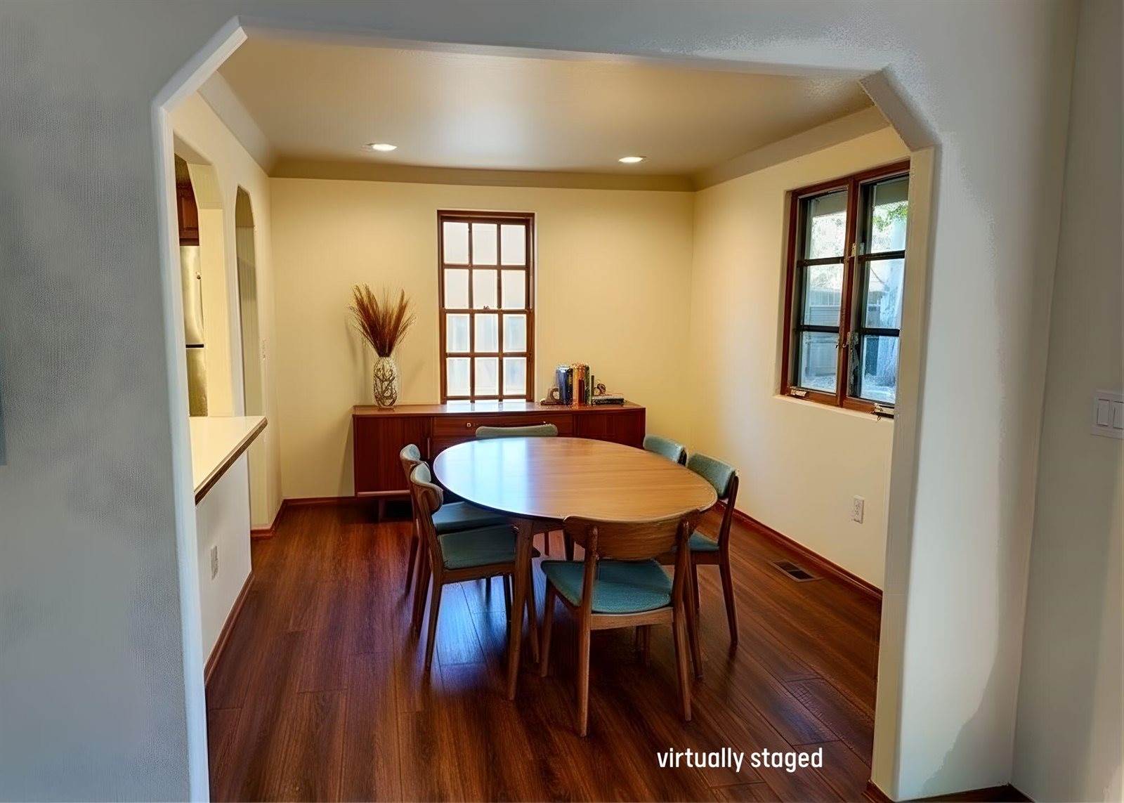 1843 SE Moorwood Court, Bend, OR 97702