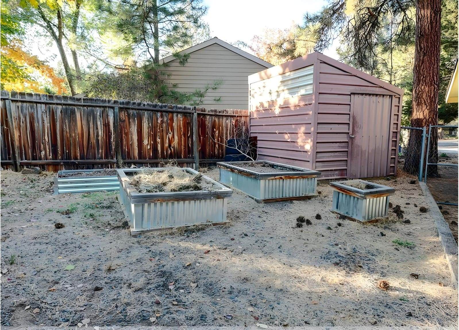 1843 SE Moorwood Court, Bend, OR 97702