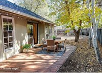 1843 SE Moorwood Court, Bend, OR 97702