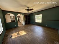 4808 Pembrook Pl, Pace, FL 32571