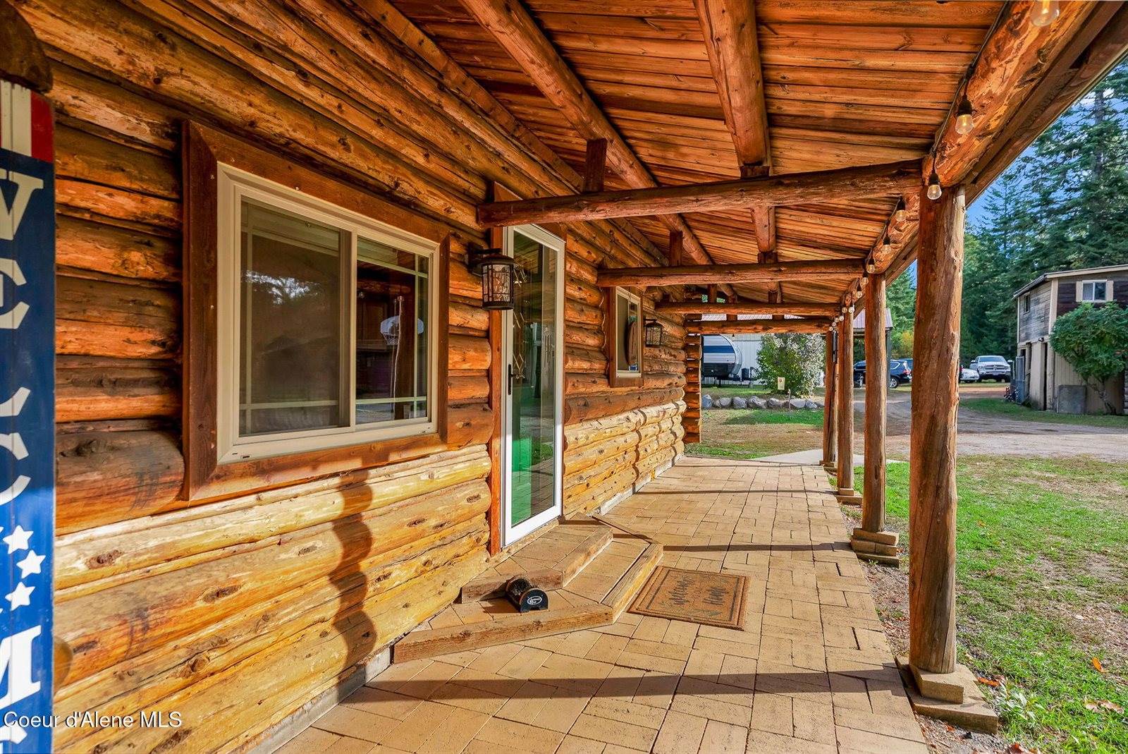 5077 West Nursery Ln, Spirit Lake, ID 83869