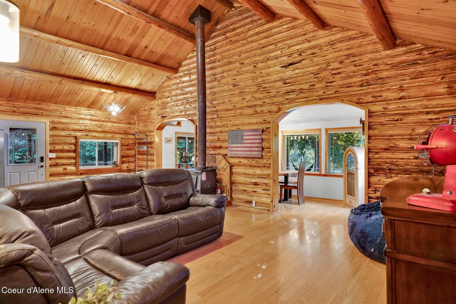 5077 West Nursery Ln, Spirit Lake, ID 83869