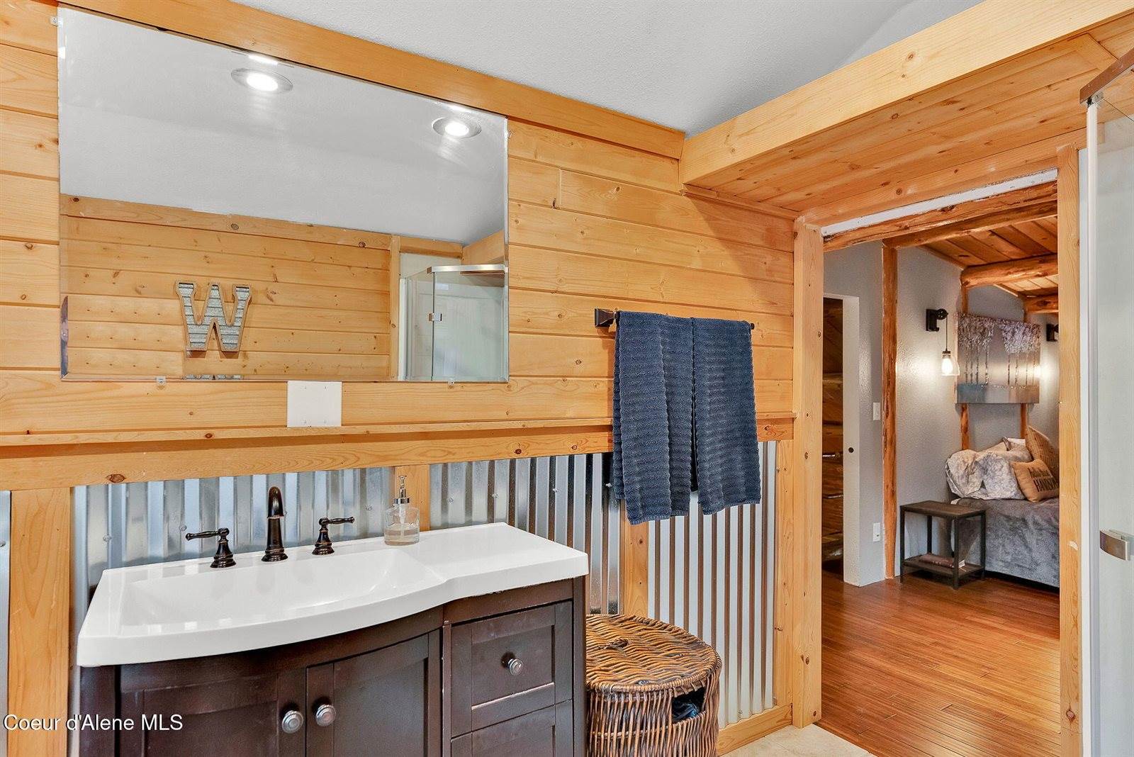 5077 West Nursery Ln, Spirit Lake, ID 83869