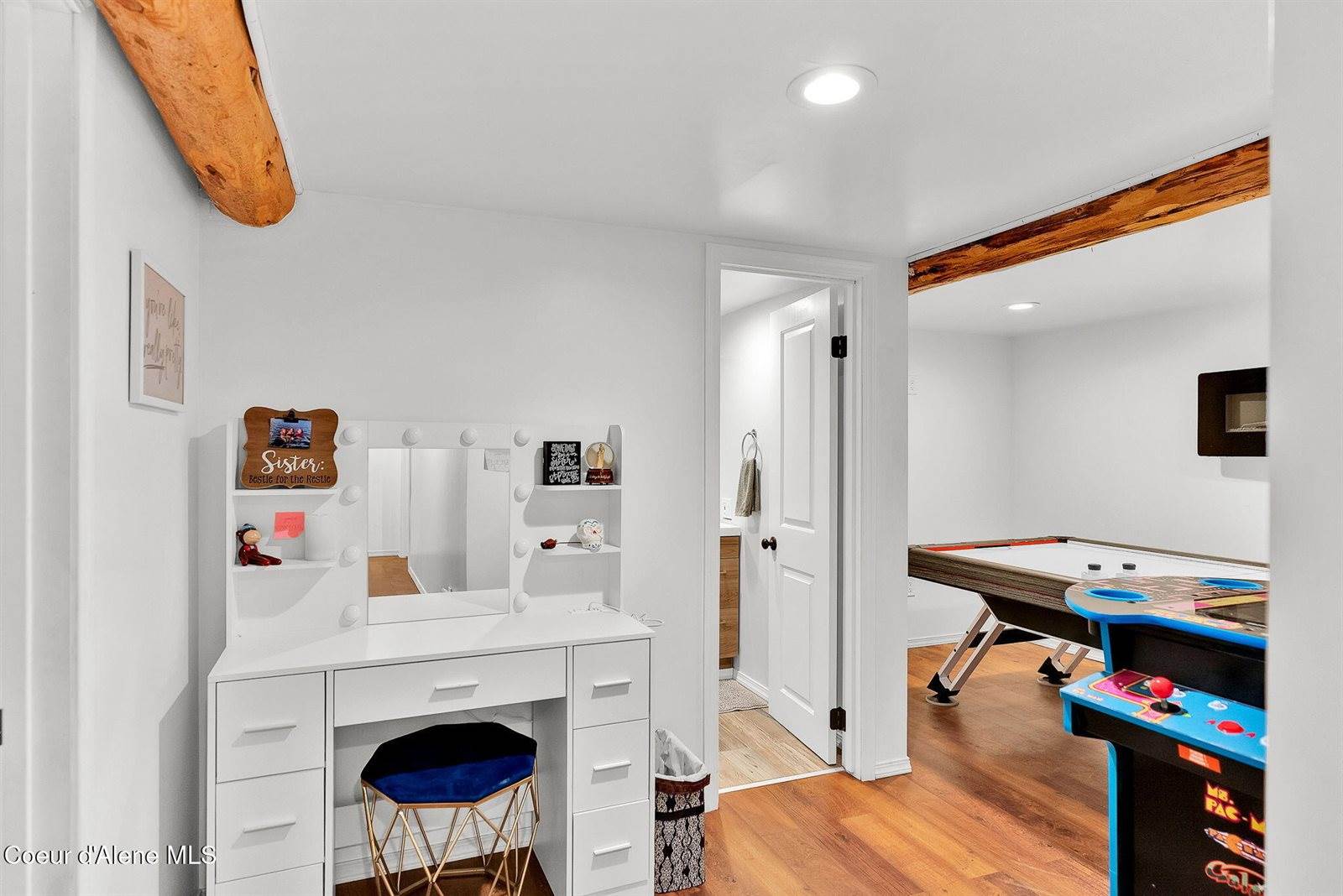 5077 West Nursery Ln, Spirit Lake, ID 83869