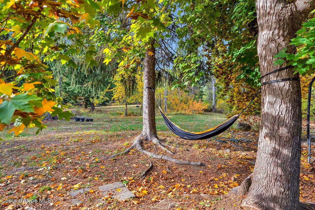 5077 West Nursery Ln, Spirit Lake, ID 83869