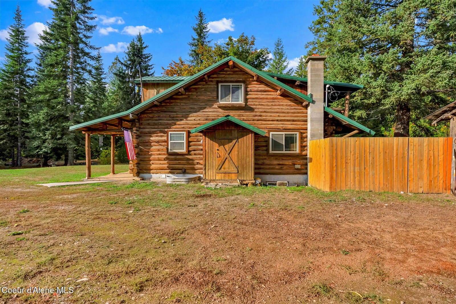 5077 West Nursery Ln, Spirit Lake, ID 83869