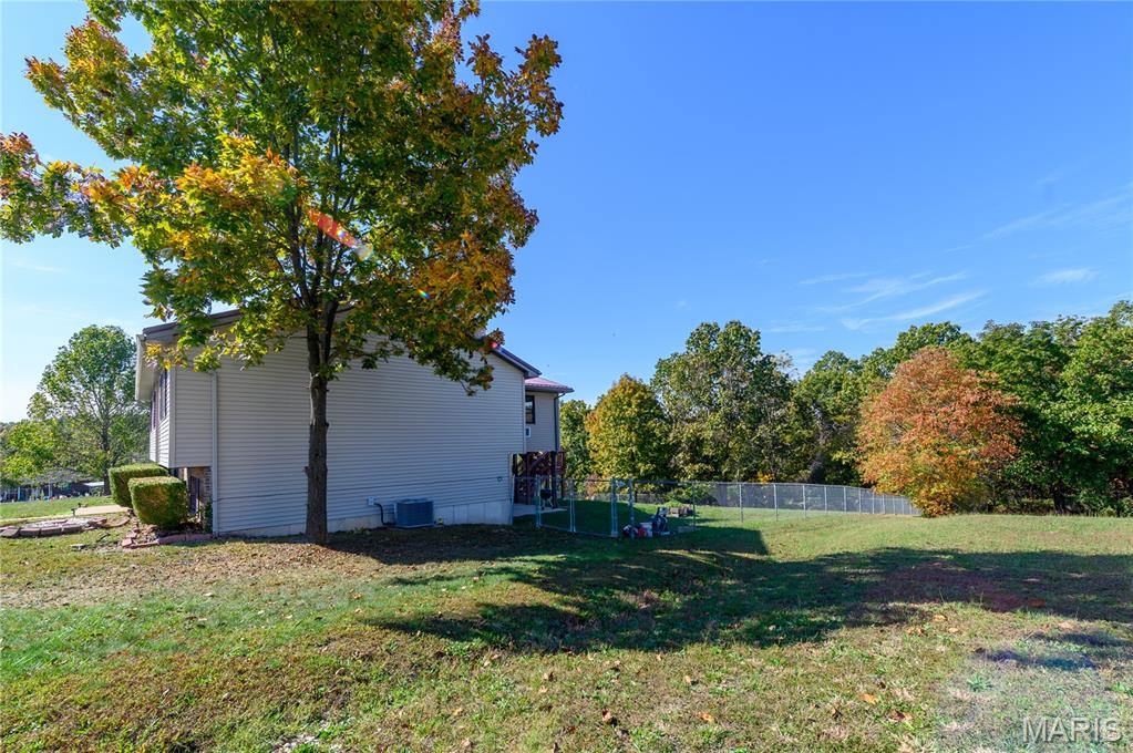 24265 Sprint Lane, Waynesville, MO 65583