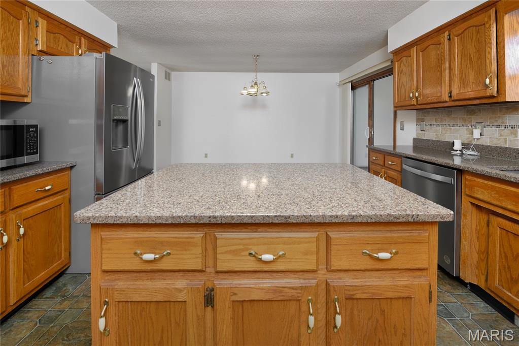 24265 Sprint Lane, Waynesville, MO 65583