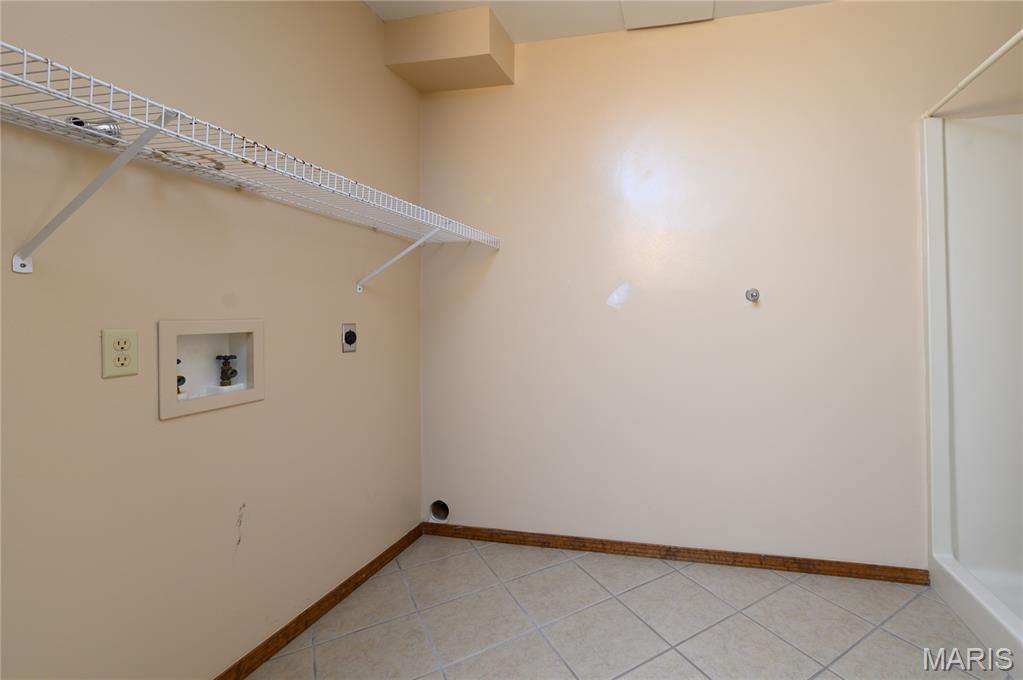 24265 Sprint Lane, Waynesville, MO 65583