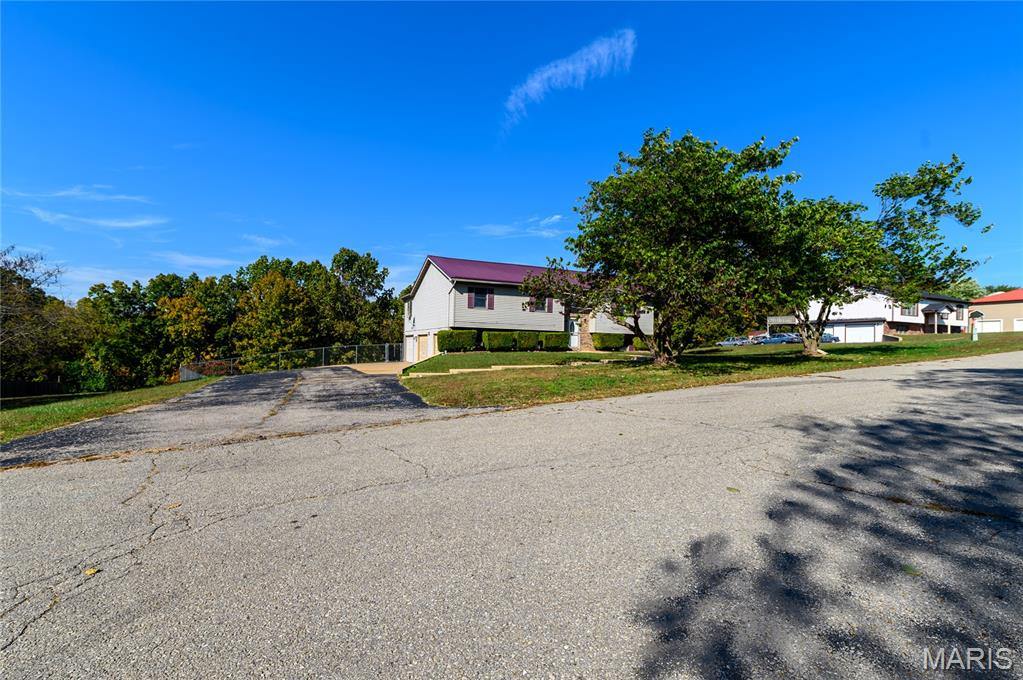 24265 Sprint Lane, Waynesville, MO 65583