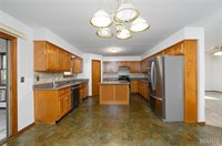 24265 Sprint Lane, Waynesville, MO 65583