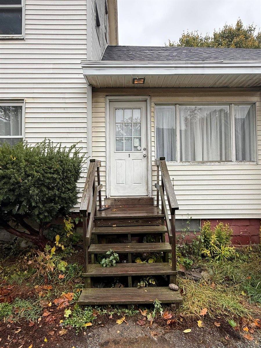 387 Broadway, Bangor, ME 04401