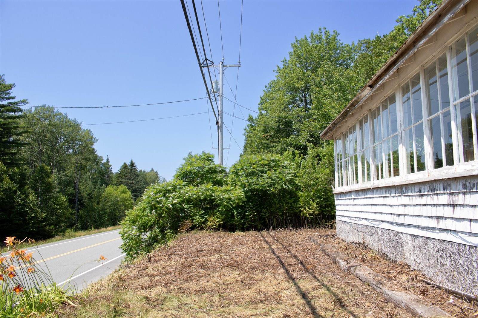 1916 US-1, Sullivan, ME 04664