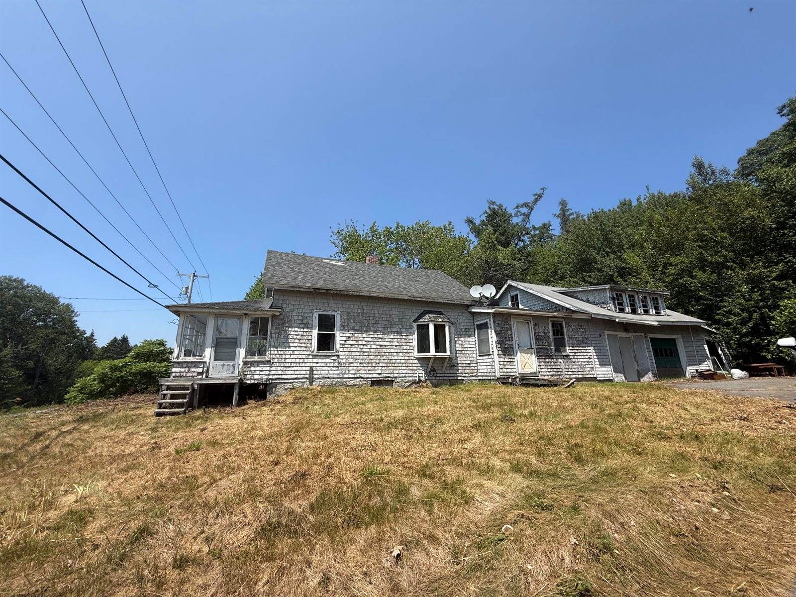 1916 US-1, Sullivan, ME 04664