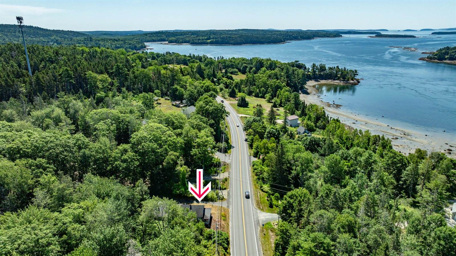 1916 US-1, Sullivan, ME 04664