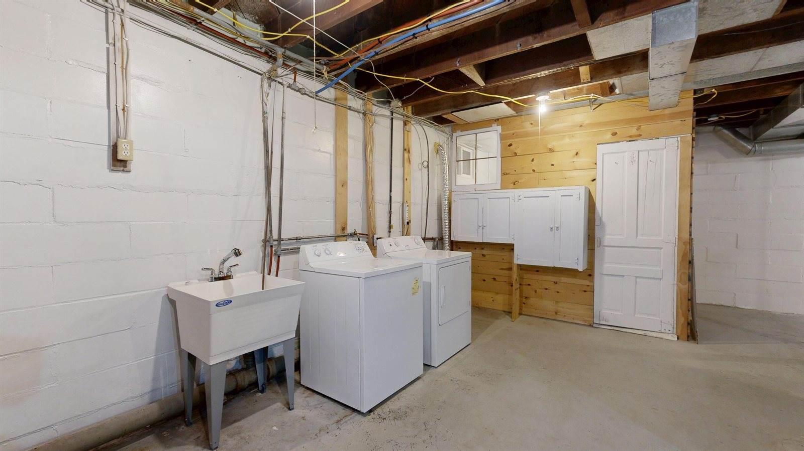 412 2nd Ave East, Holmen, WI 54636