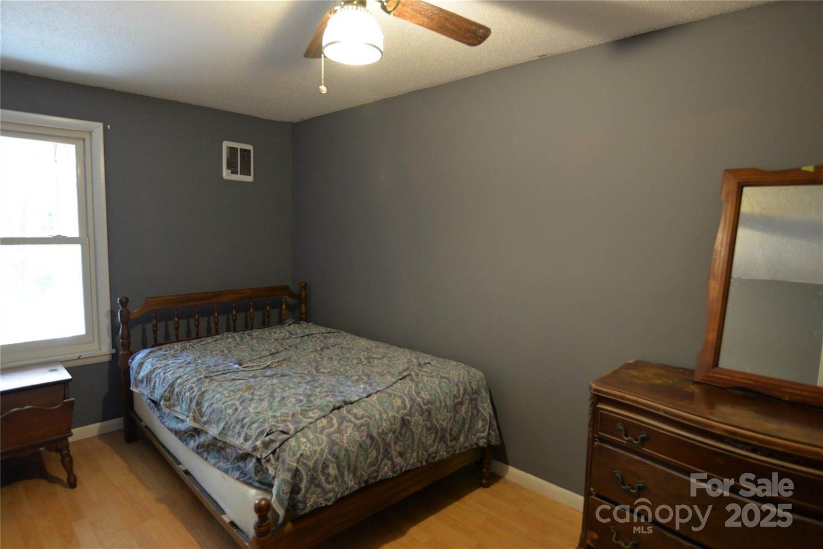 106 Jeanie Avenue, Black Mountain, NC 28711