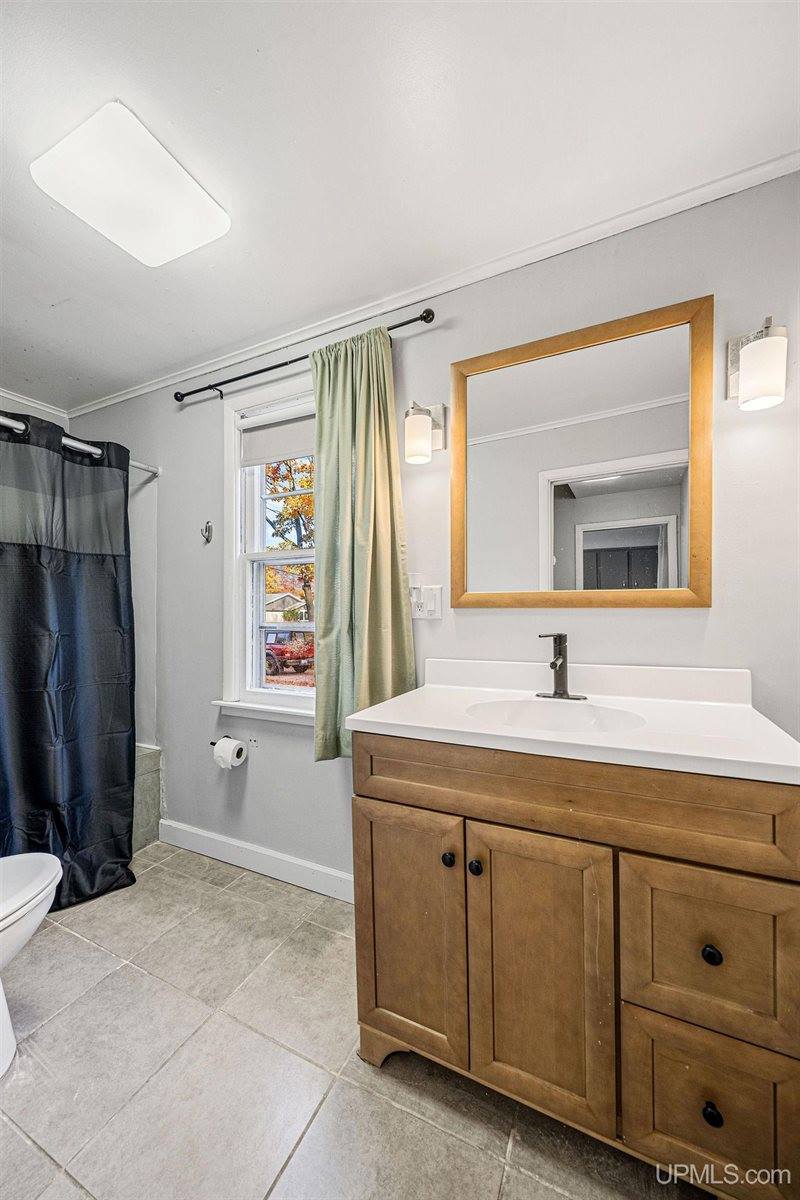 1612 Gray Street, Marquette, MI 49855