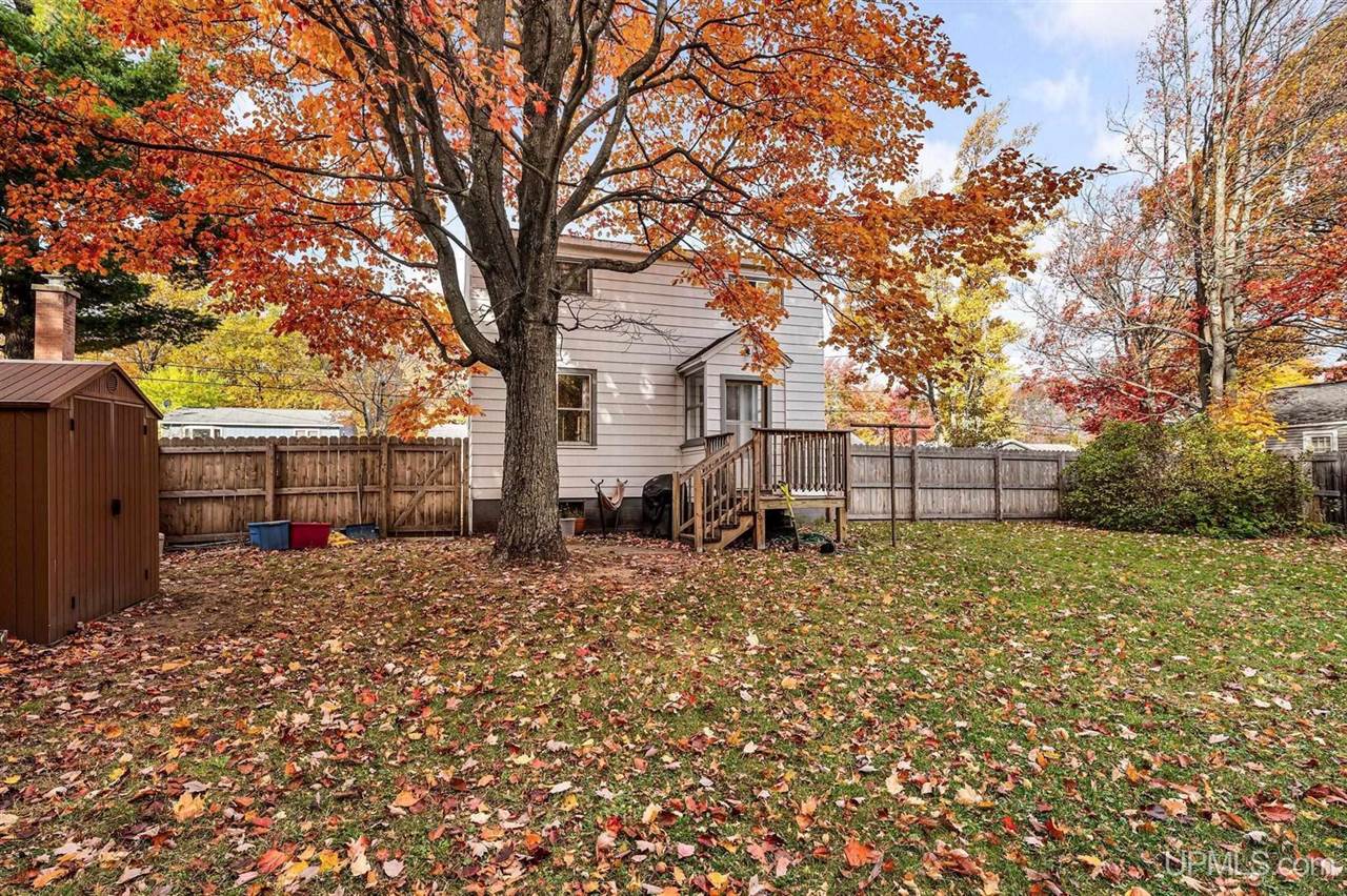 1612 Gray Street, Marquette, MI 49855