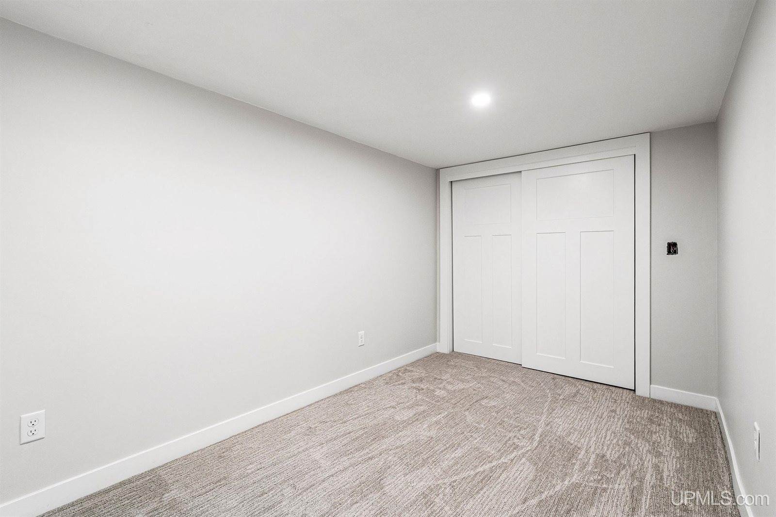 215 Hazel Street, Ishpeming, MI 49849