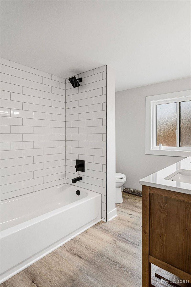 215 Hazel Street, Ishpeming, MI 49849