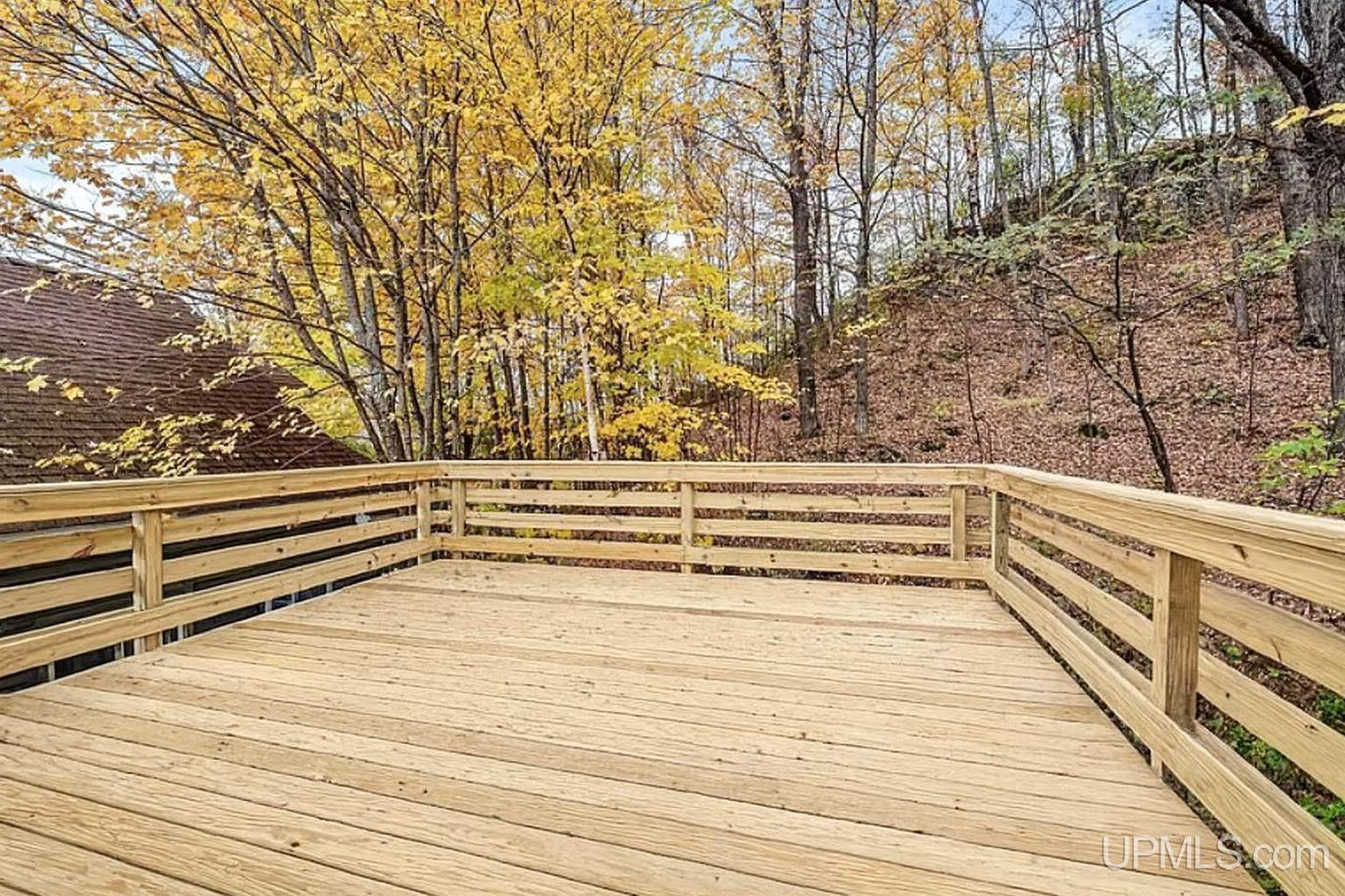 215 Hazel Street, Ishpeming, MI 49849