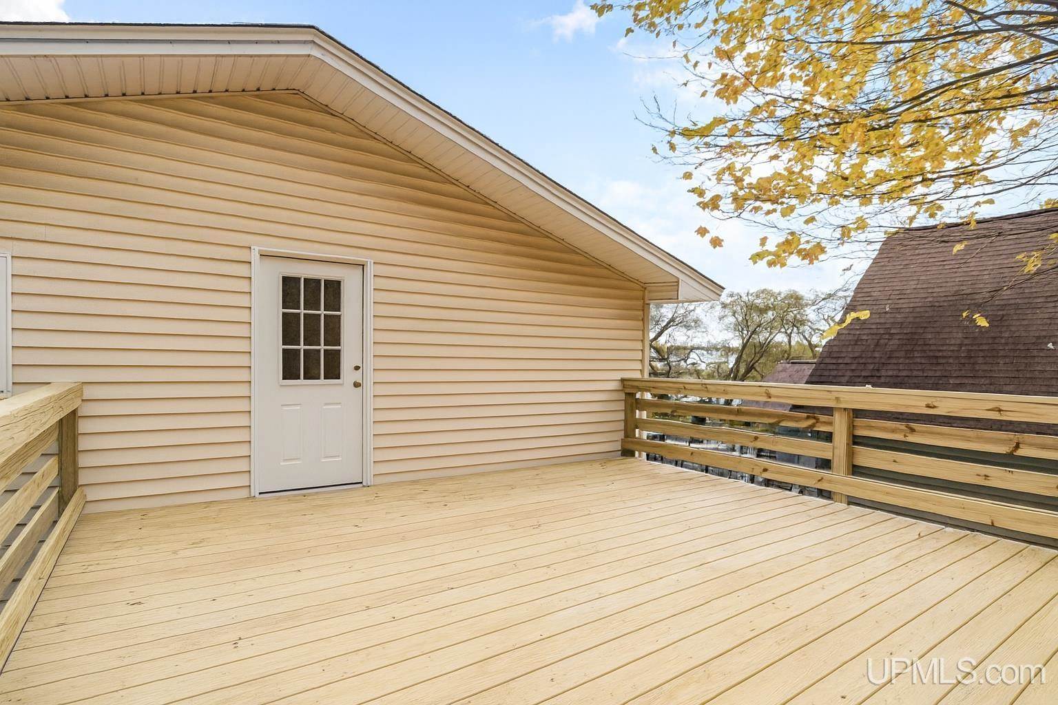 215 Hazel Street, Ishpeming, MI 49849