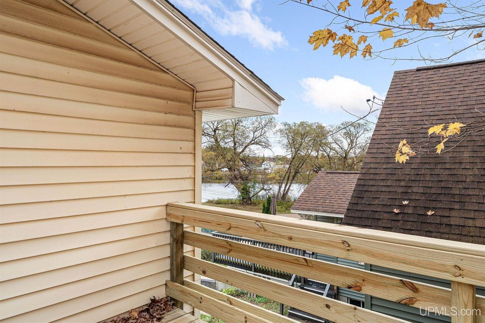 215 Hazel Street, Ishpeming, MI 49849