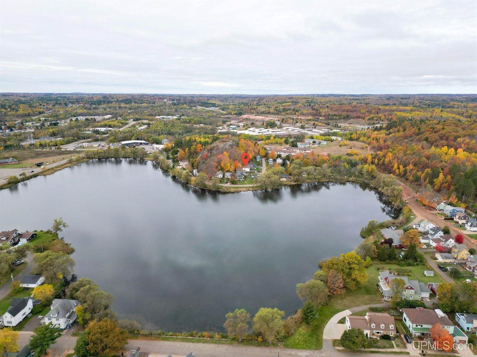 215 Hazel Street, Ishpeming, MI 49849