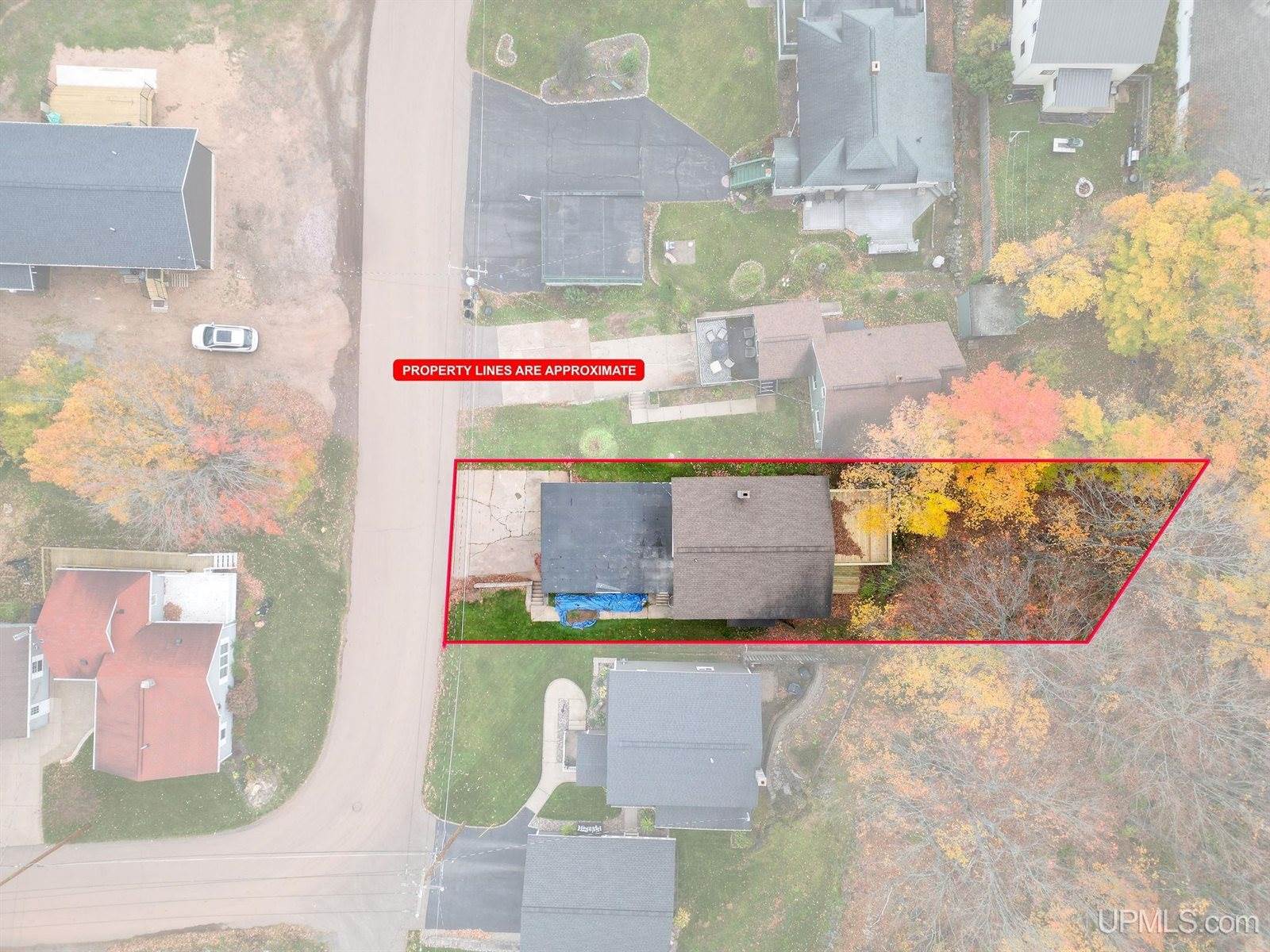 215 Hazel Street, Ishpeming, MI 49849