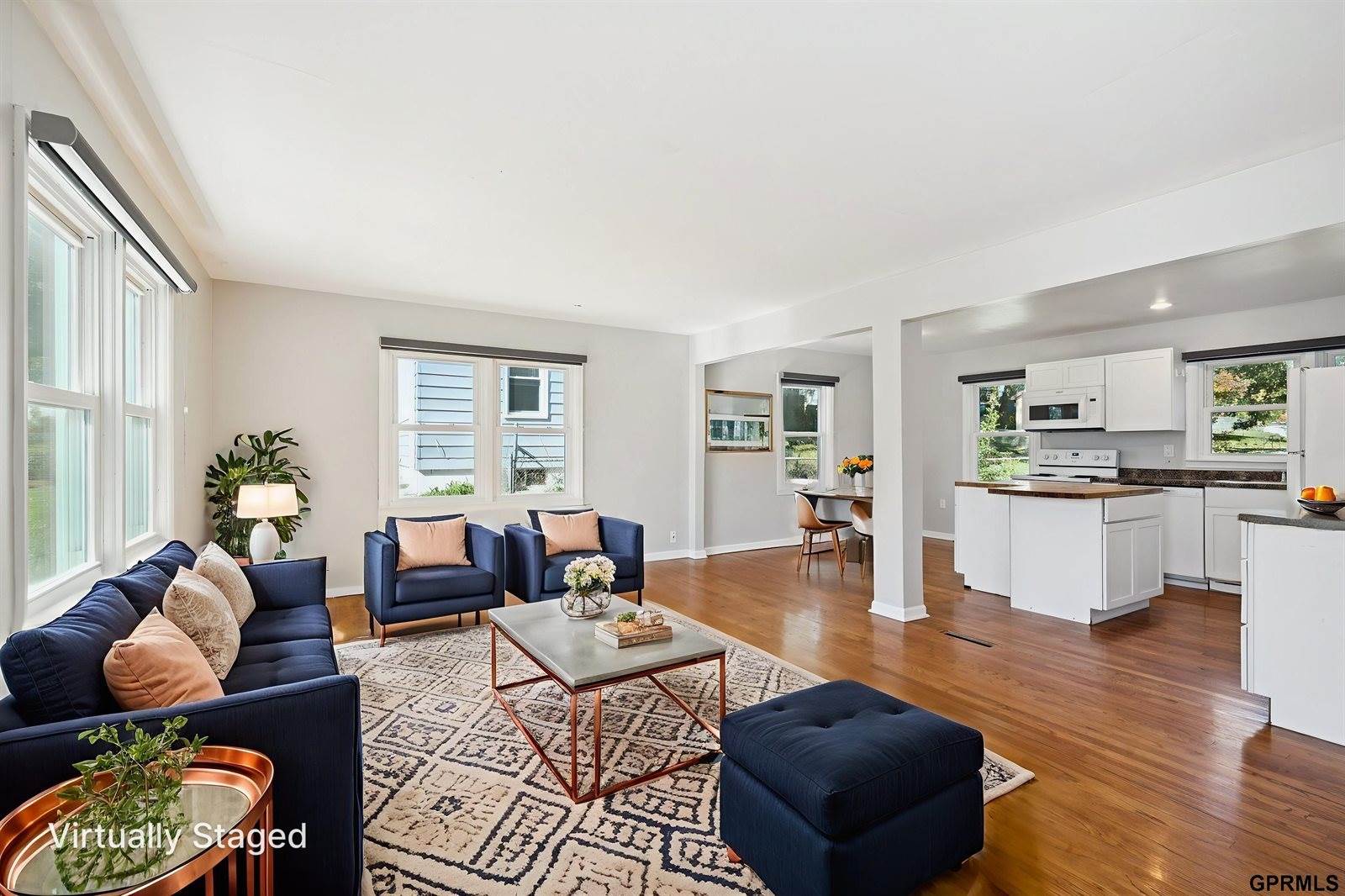 8000 Park Drive, Omaha, NE 68127