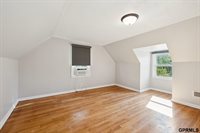 8000 Park Drive, Omaha, NE 68127