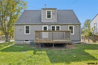 8000 Park Drive, Omaha, NE 68127