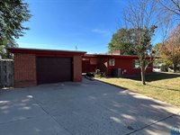 1000 S Saint Mary's Street, Sioux City, IA 51106