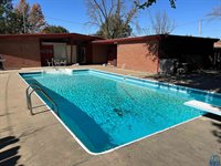 1000 S Saint Mary's Street, Sioux City, IA 51106