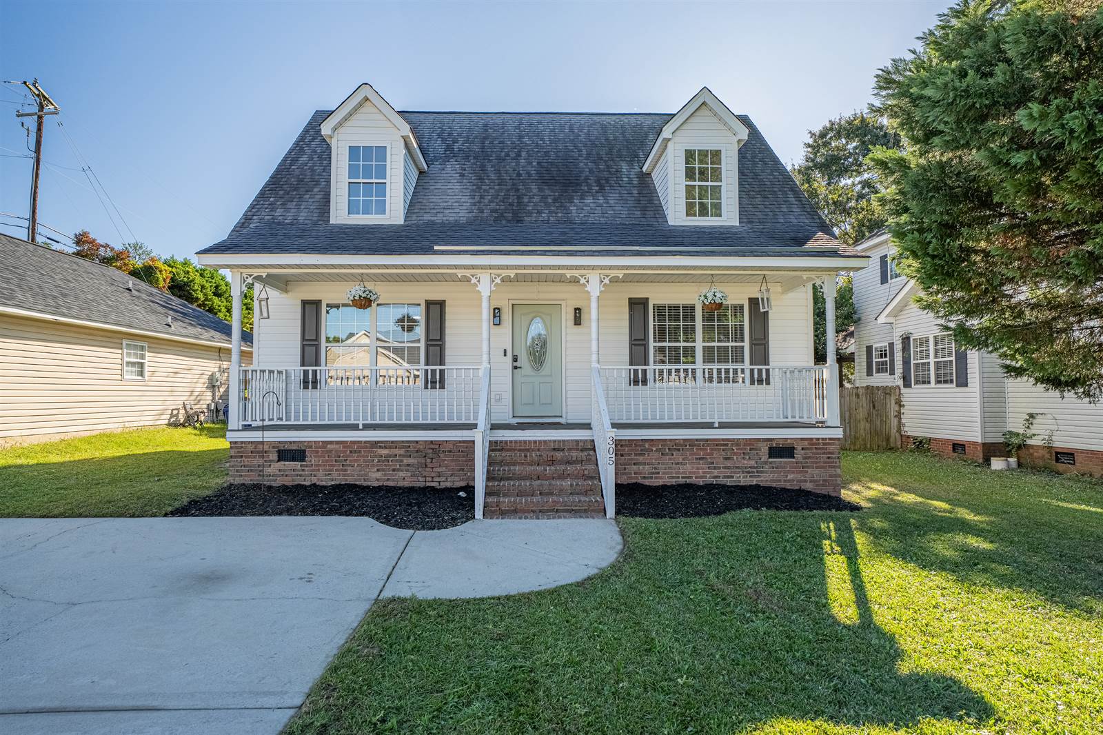 305 Montclaire Lane, West Columbia, SC 29170