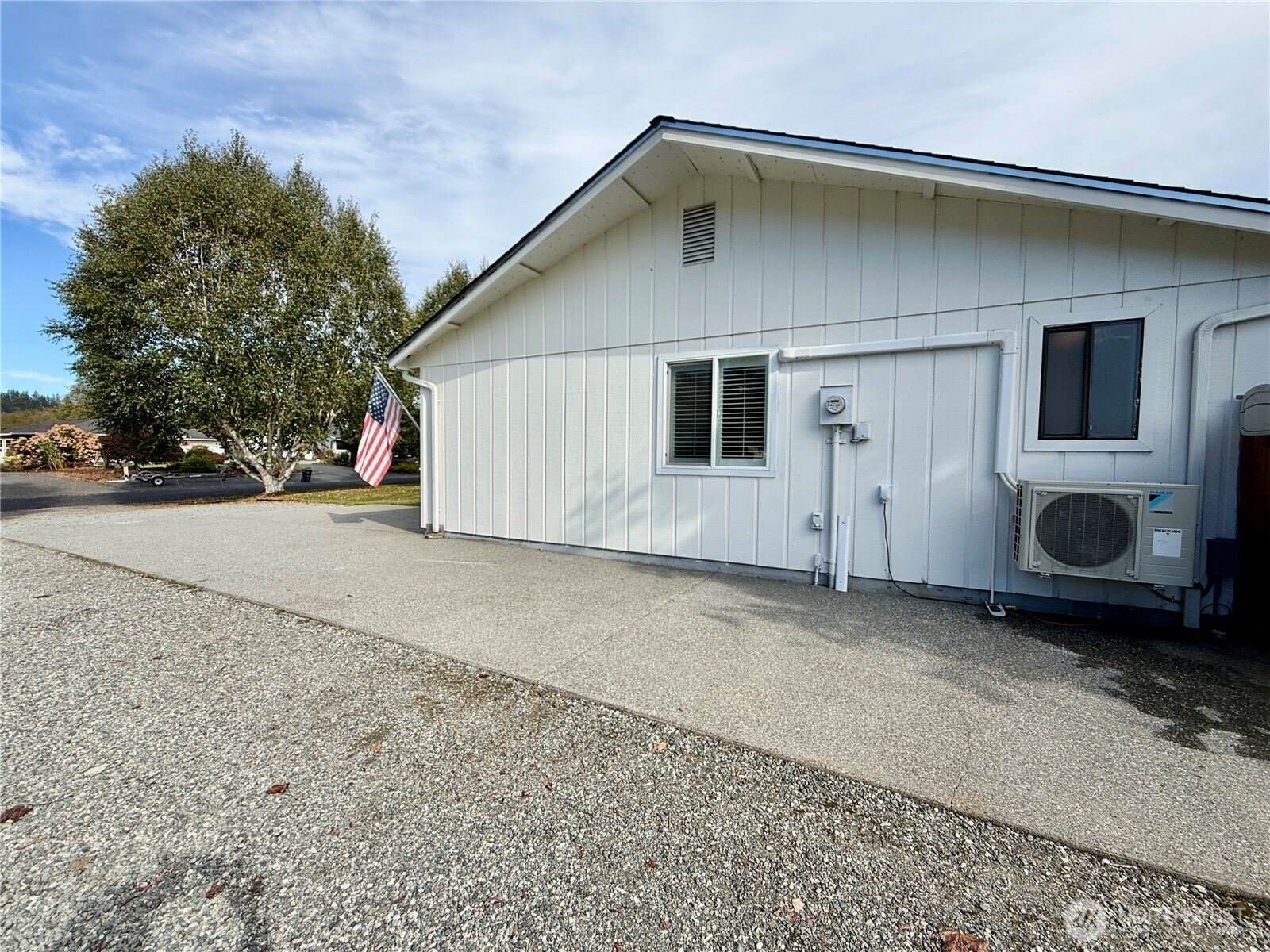 6963 Steelhead Lane, Burlington, WA 98233