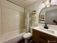 6963 Steelhead Lane, Burlington, WA 98233