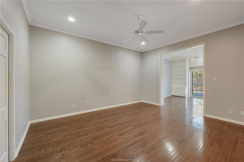 1205 Brook Hollow Drive, Bryan, TX 77802