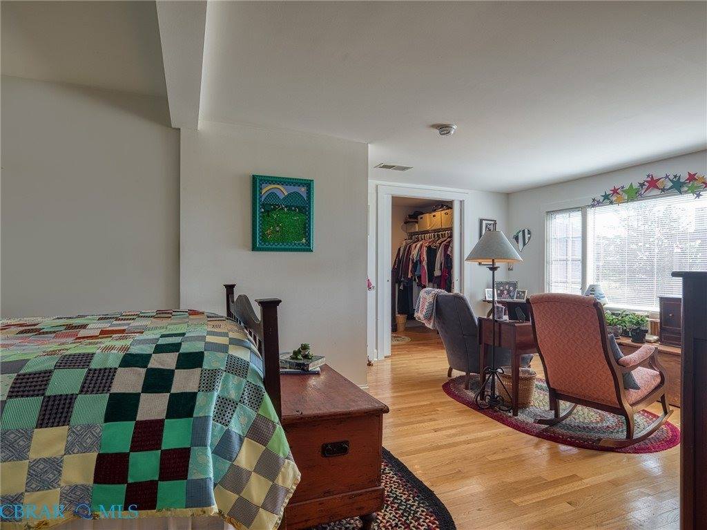 9078 Stump Point Road, Hayes, VA 23072