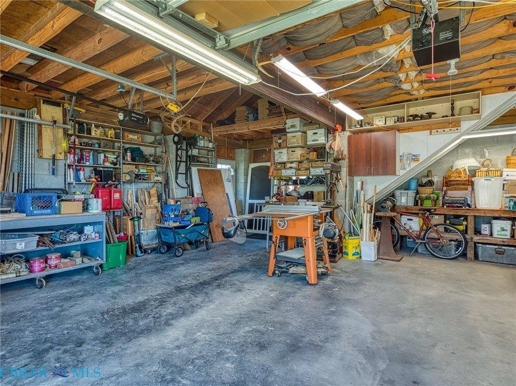 9078 Stump Point Road, Hayes, VA 23072