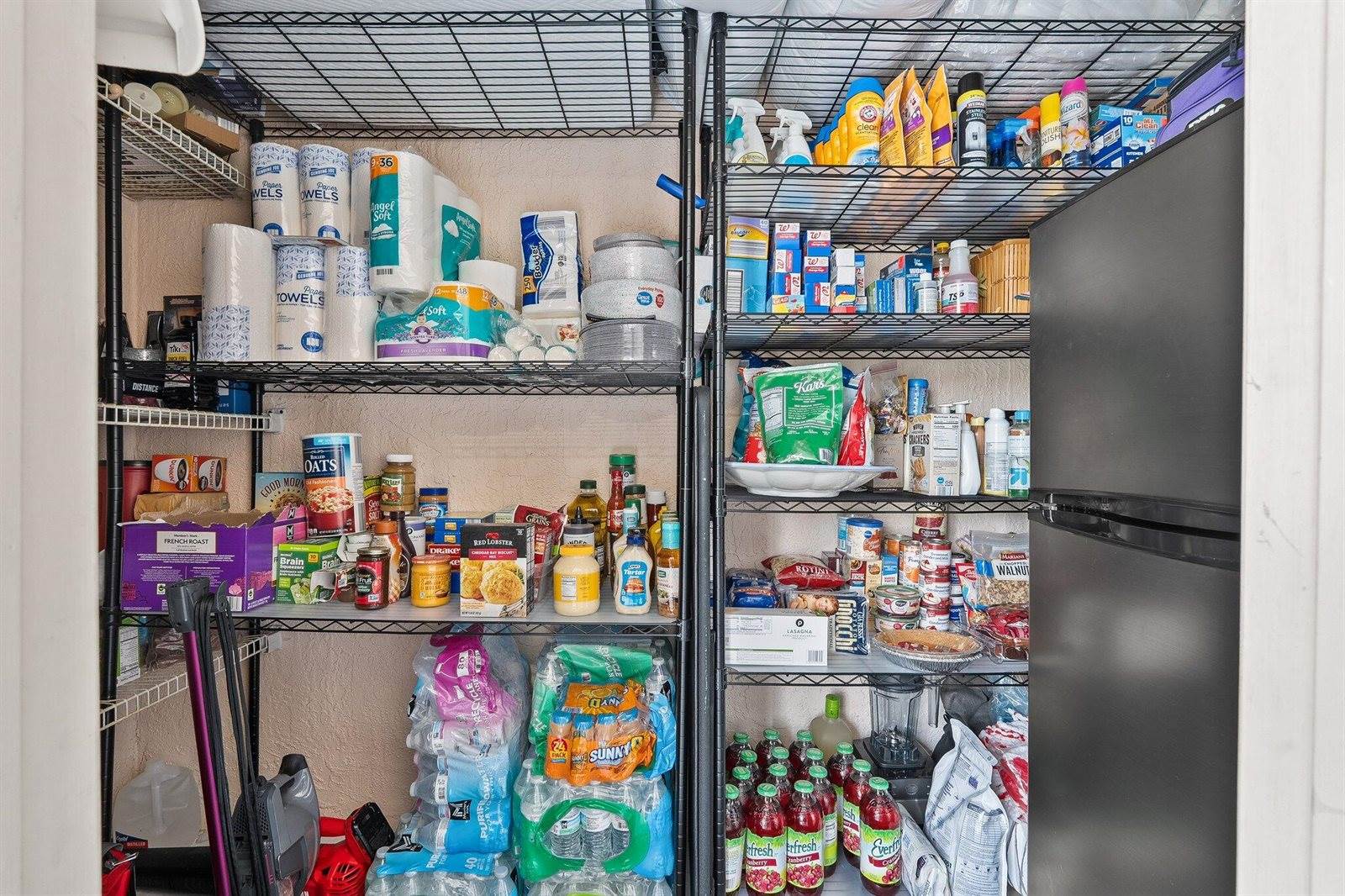 2186 SE Wild Meadow Circle, Port Saint Lucie, FL 34952