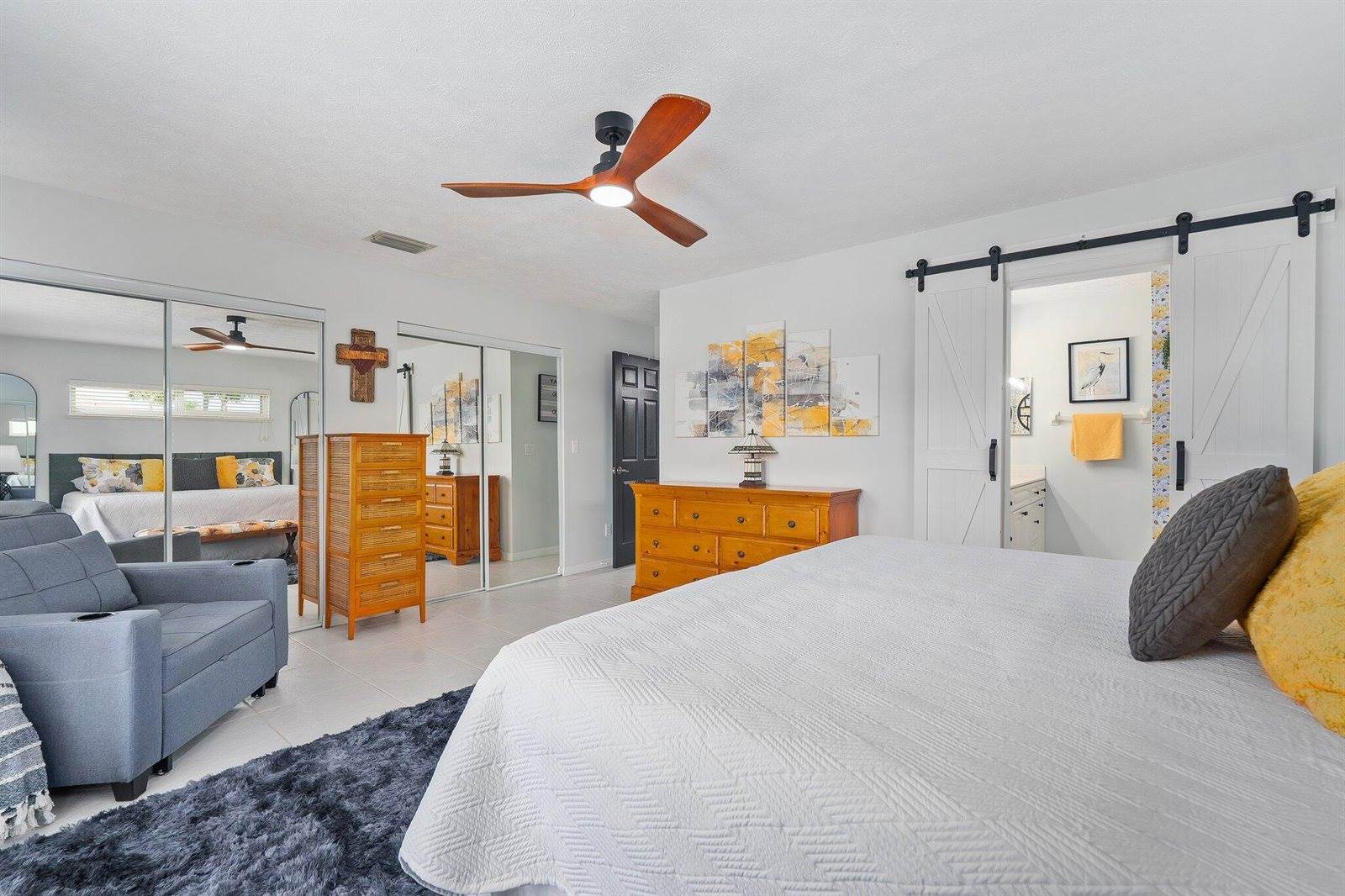 2186 SE Wild Meadow Circle, Port Saint Lucie, FL 34952