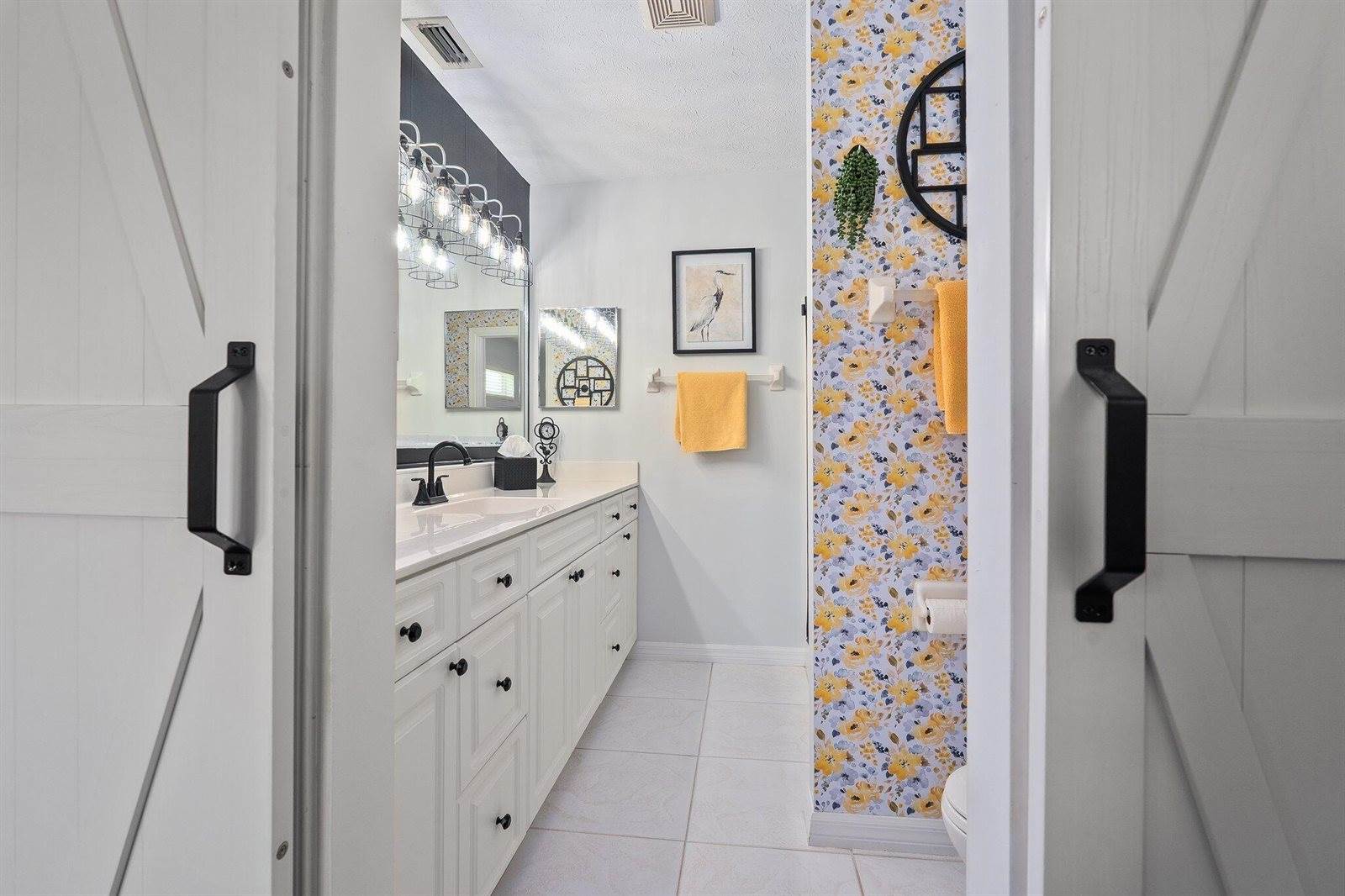 2186 SE Wild Meadow Circle, Port Saint Lucie, FL 34952