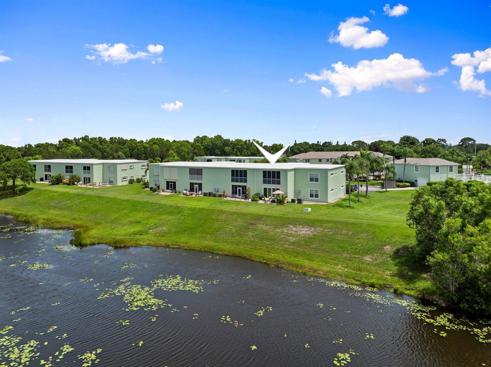 2186 SE Wild Meadow Circle, Port Saint Lucie, FL 34952