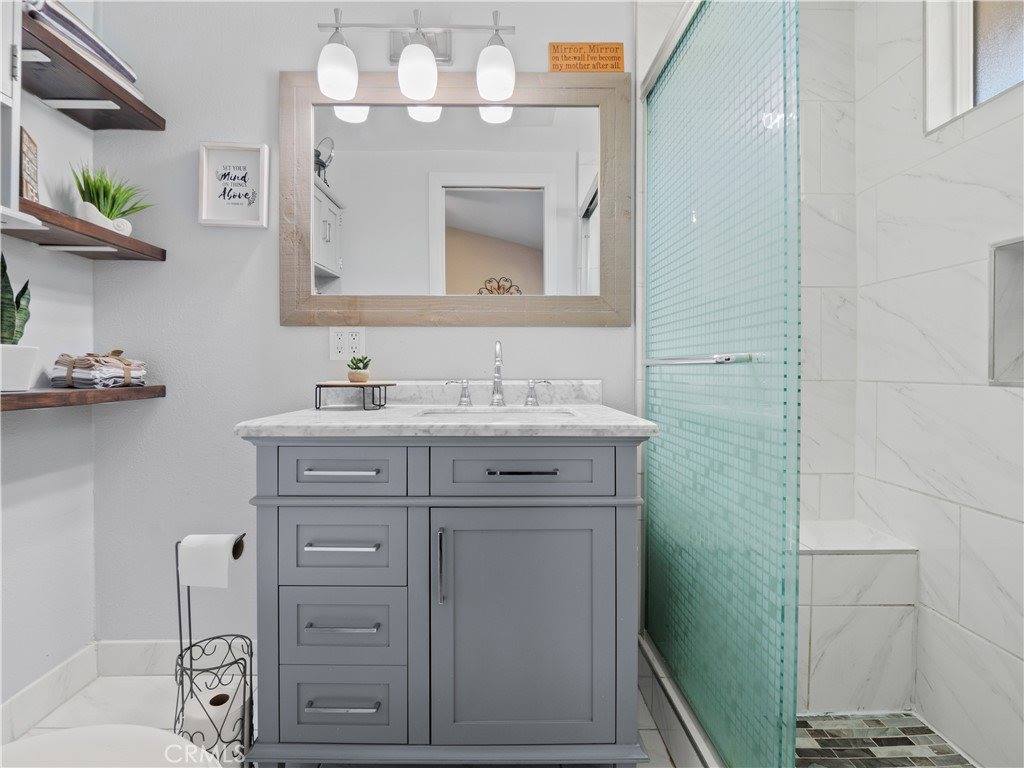 18920 Felbridge, Canyon Country, CA 91351