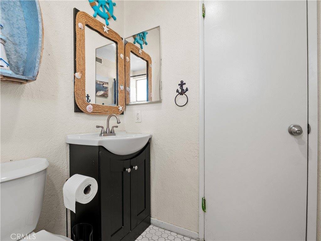 18920 Felbridge, Canyon Country, CA 91351