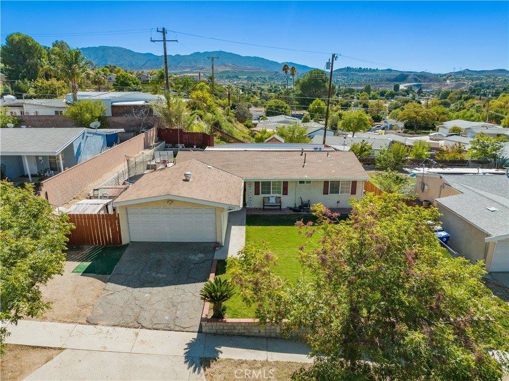 18920 Felbridge, Canyon Country, CA 91351