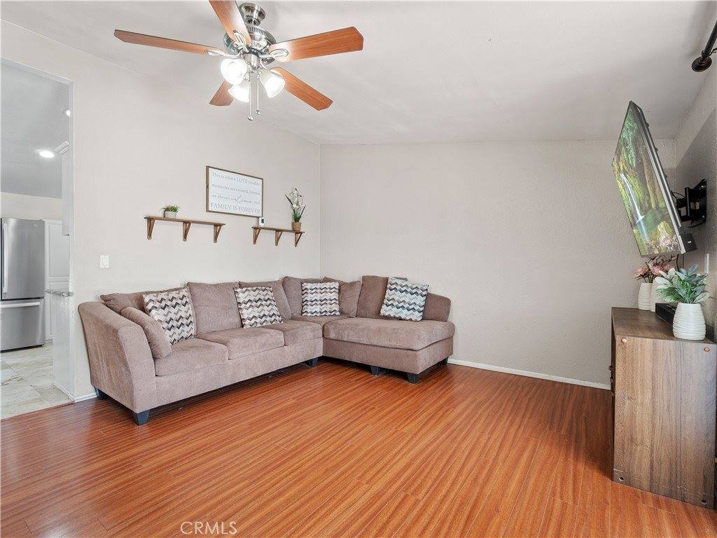 18920 Felbridge, Canyon Country, CA 91351